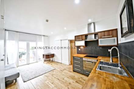 Ashurst Gardens, Brixton /Tulse Hill, Image 1