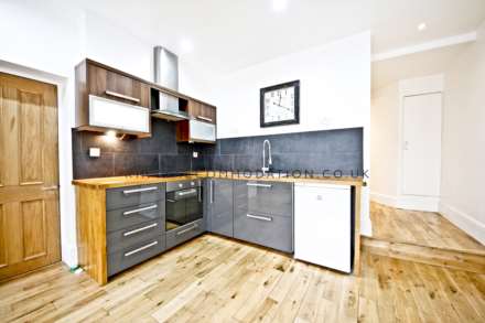 Ashurst Gardens, Brixton /Tulse Hill, Image 2