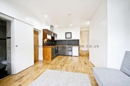 Ashurst Gardens, Brixton /Tulse Hill, Image 8