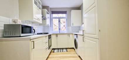 Kennington Park Rd, Kennington, Image 7
