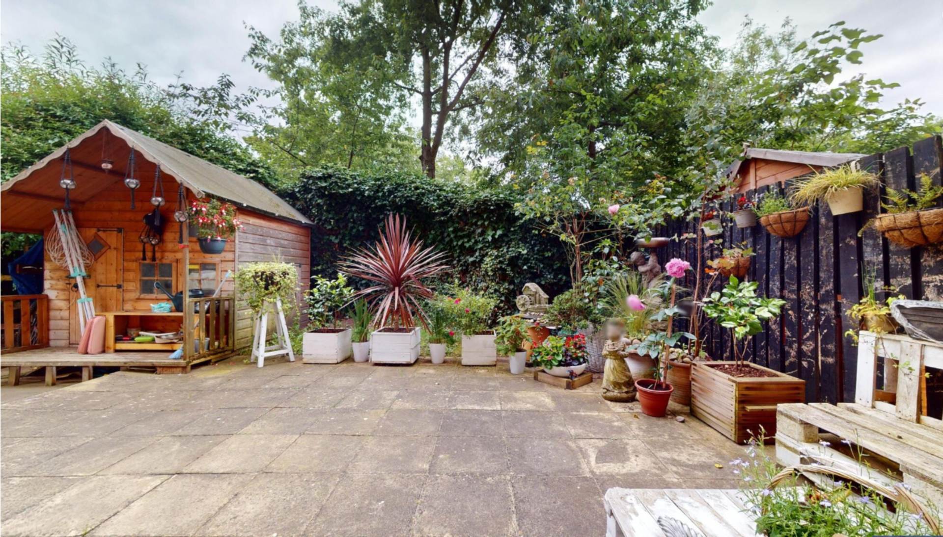 Vermont Road, London, Image 16