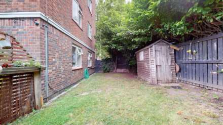 Vermont Road, London, Image 18