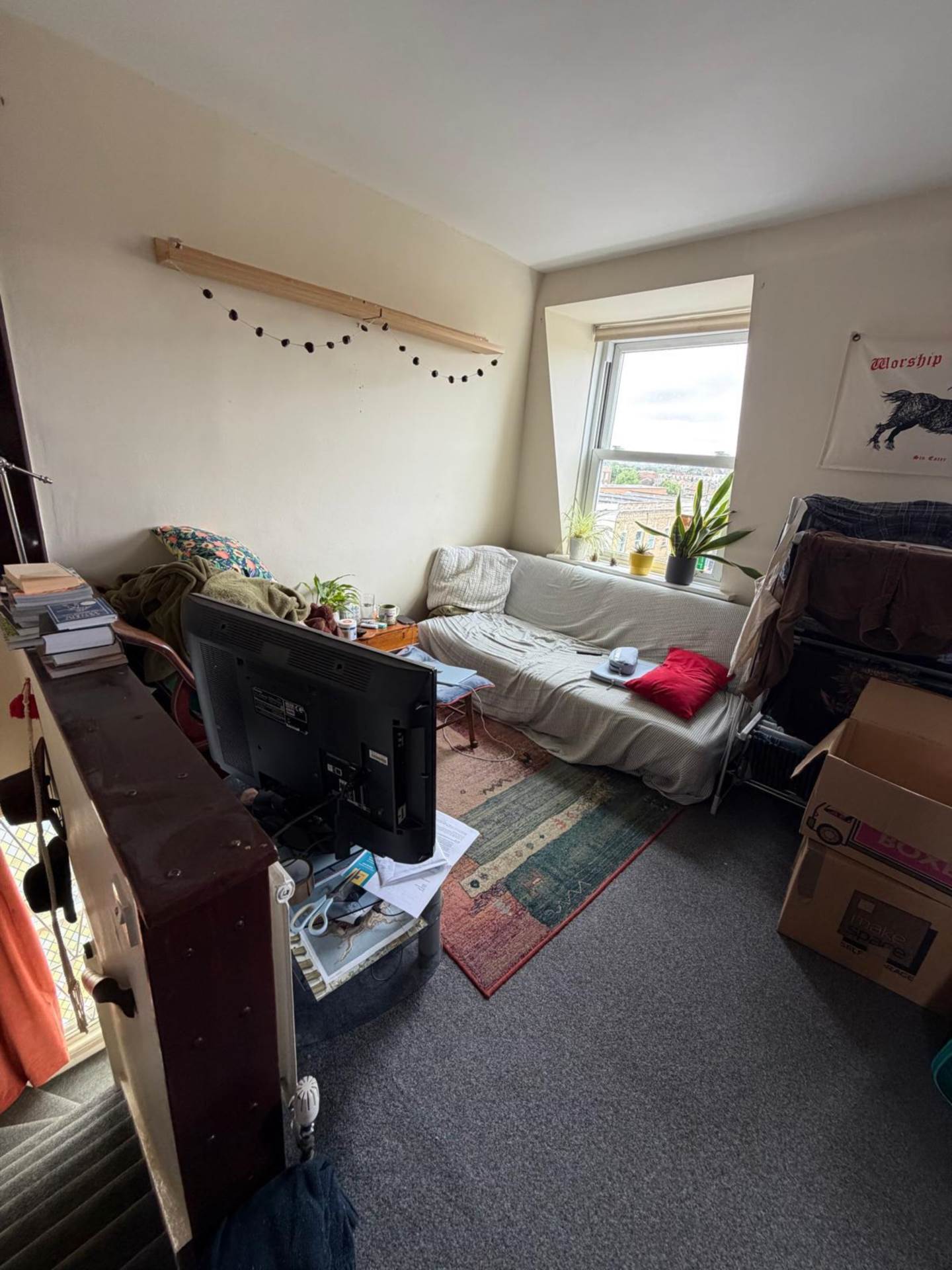 Daneville Road, London, Image 1