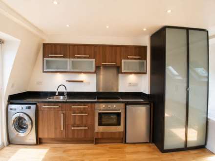 Ashurst Gardens, Tulse Hill, Tulse Hill, Image 5