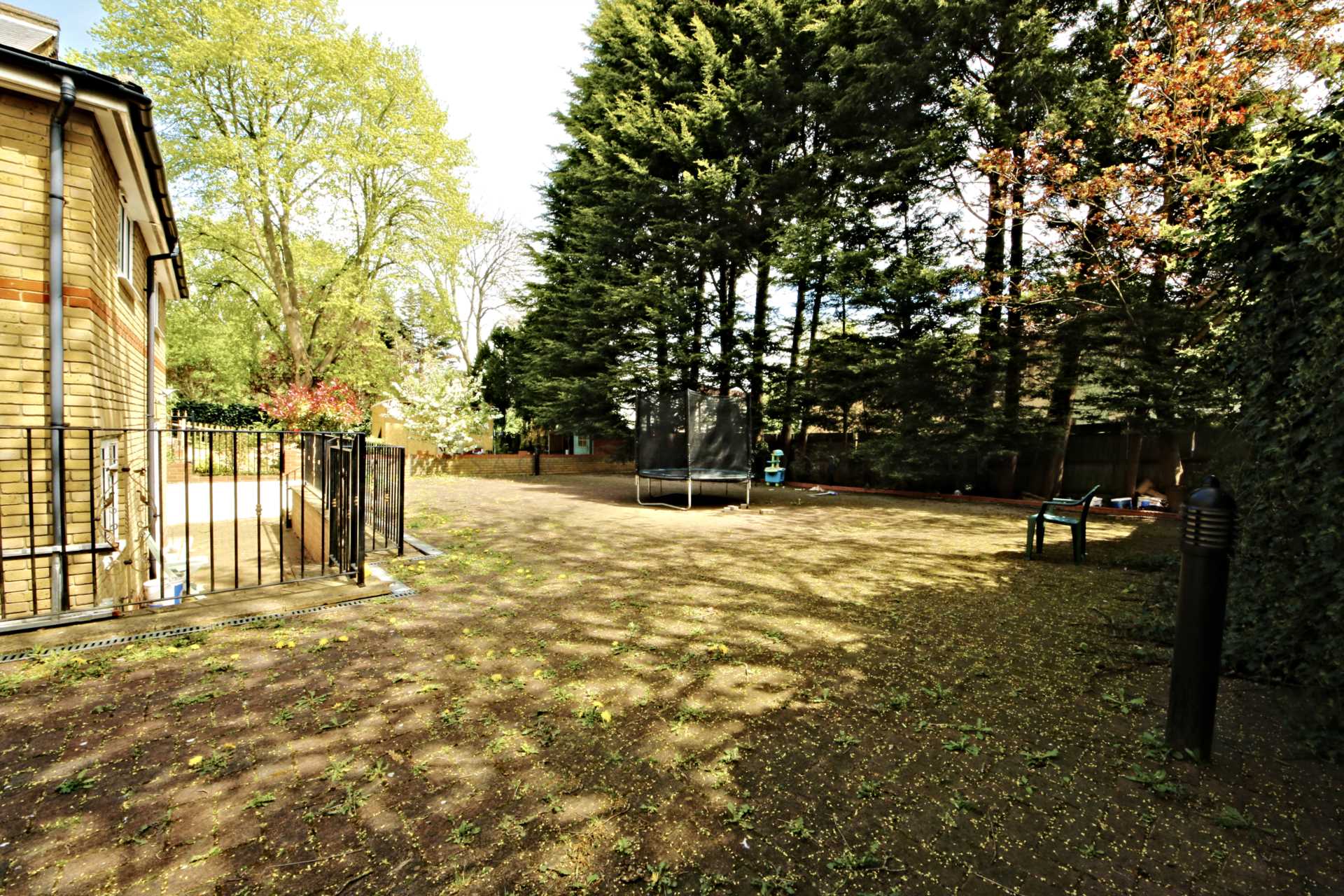 Lawrie Park Road, Sydenham, Image 3