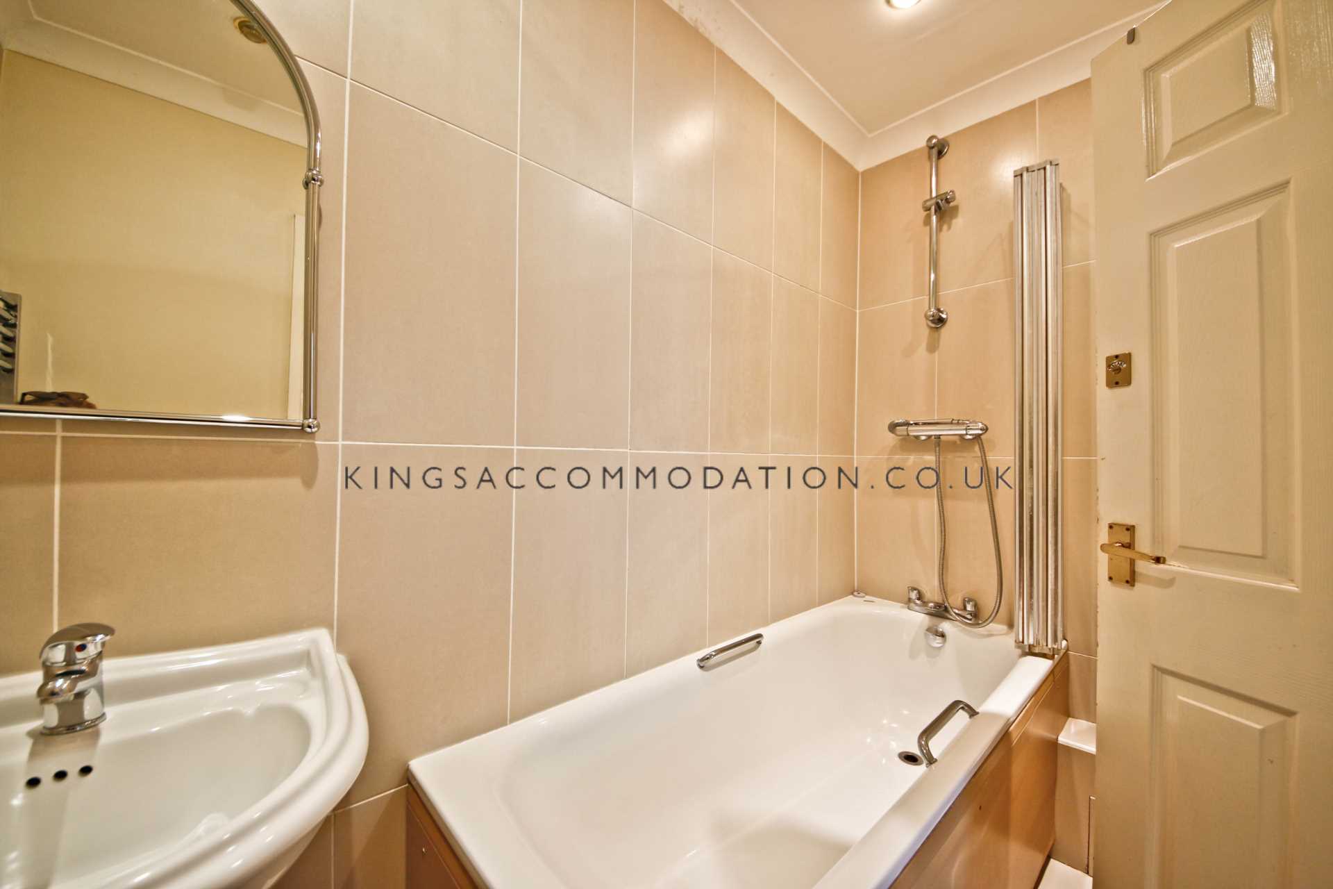 Lawrie Park Road, Sydenham, Image 4