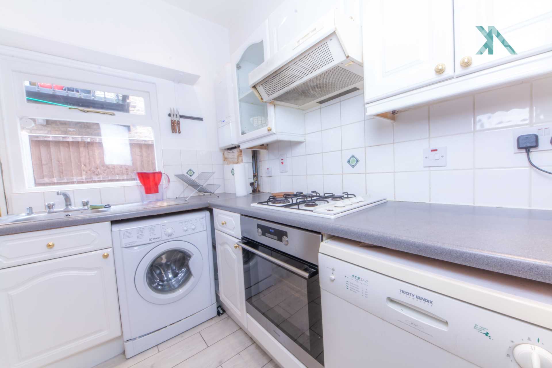 Bavent Road, Camberwell, Image 6