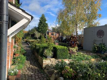 Kingsbury Terrace, Marlborough, Image 2