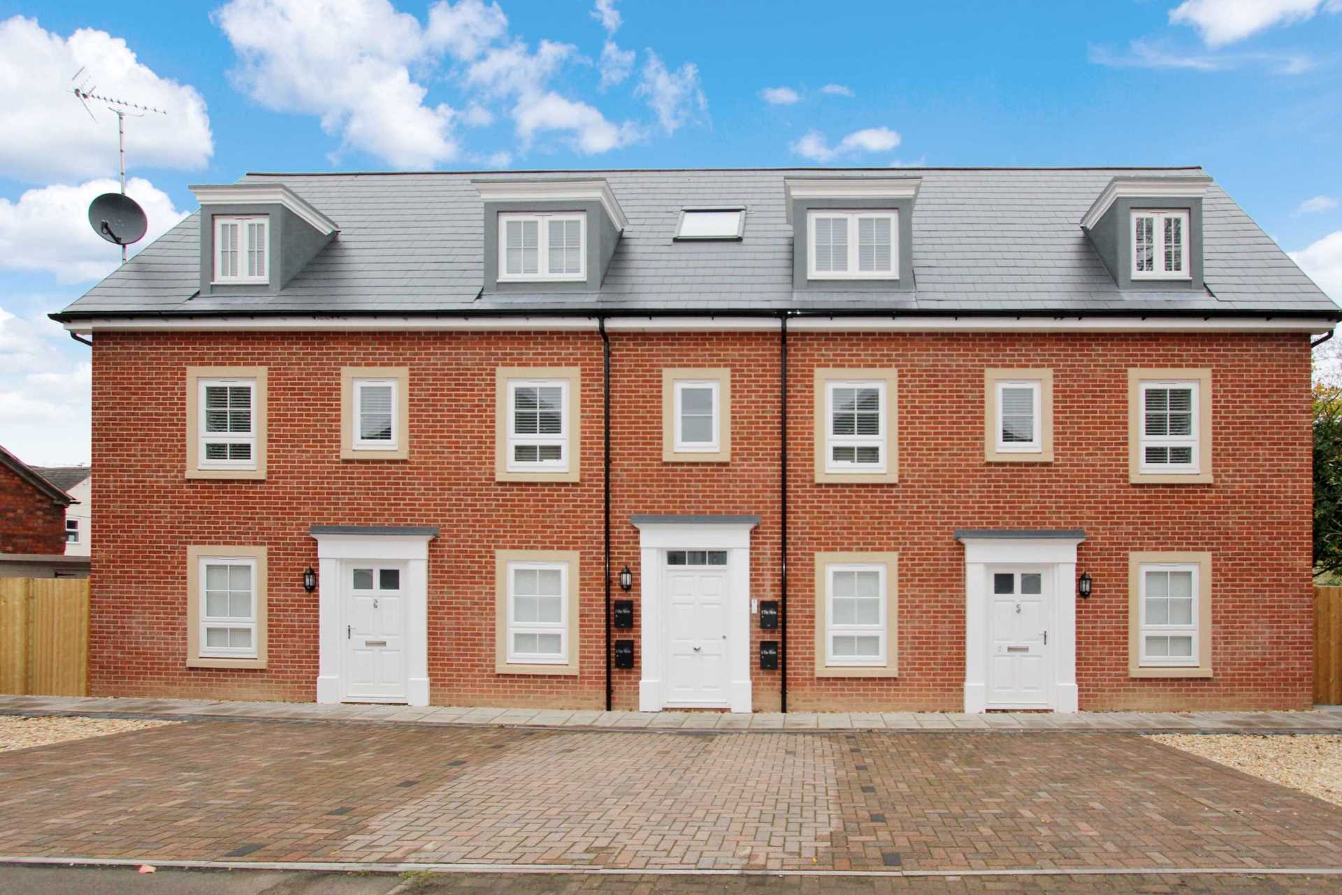 The Mews, Old Town, Image 1