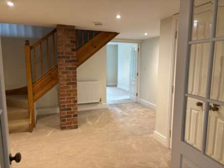 Manor Farm Cottage, Devizes, Image 5