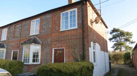 Property For Rent Laburnum Cottages, Westbrook, Newbury