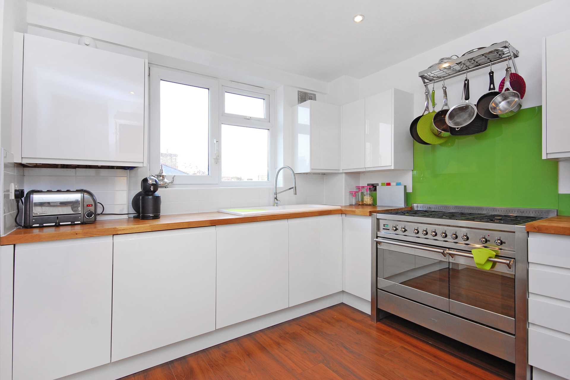 St Philips Road, Dalston, Image 2