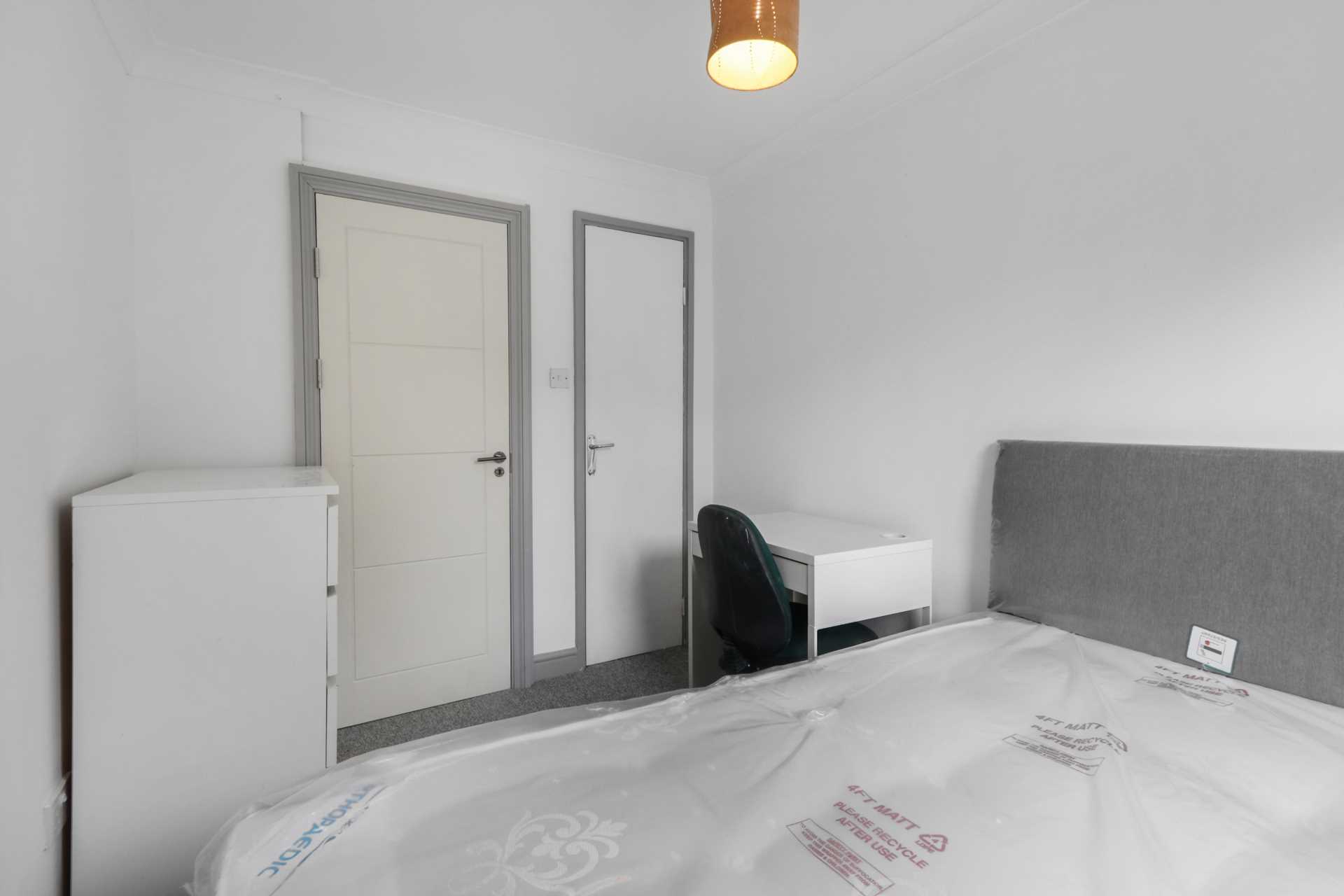 Fairfoot Road, Bow, E3, Image 18