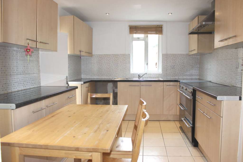 Coopersale Road, Homerton, Image 11