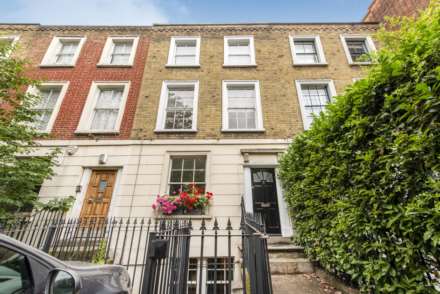 3 Bedroom Maisonette, Kingsland Road, Hackney, E8
