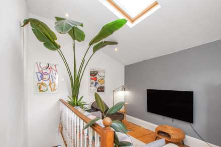 Heyworth Road, Clapton, E5, Image 10