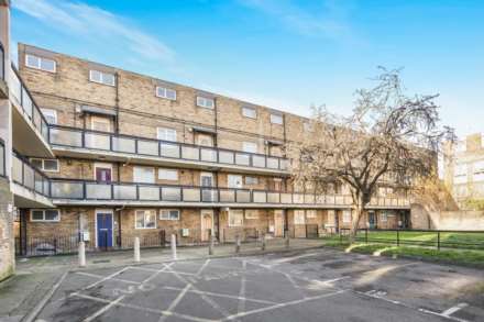 Hawthorne Close, Islington, Image 14