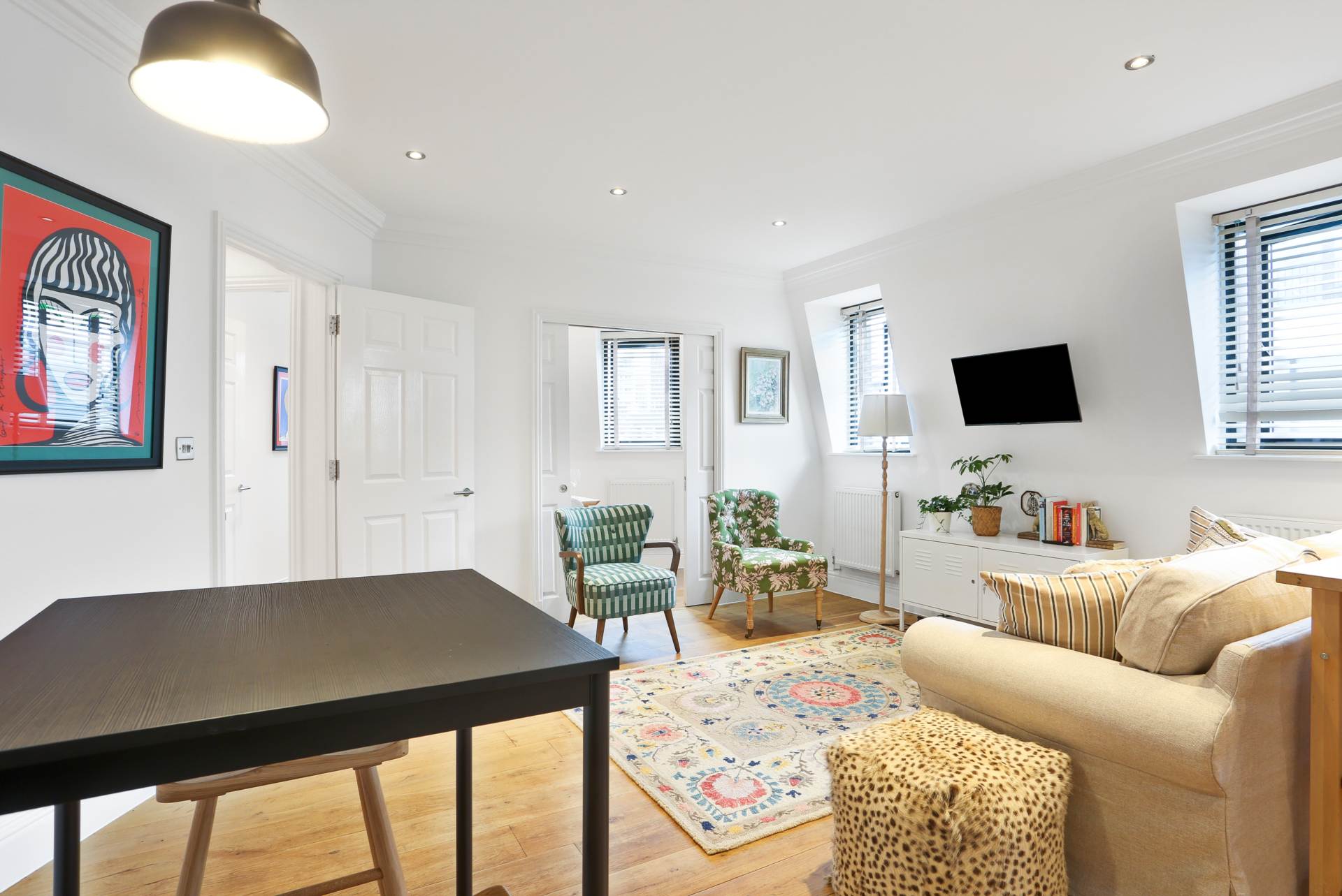Balls Pond Road, London N1, Image 12