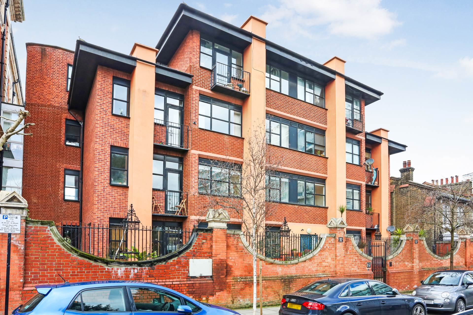 Bradstock Road, Hackney, Image 1