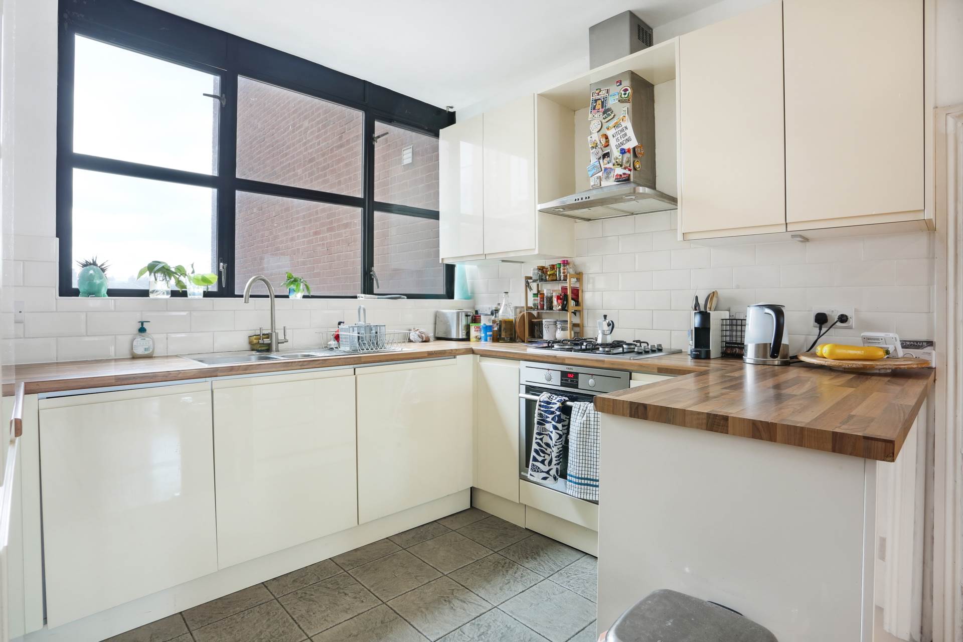 Bradstock Road, Hackney, Image 4