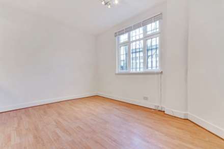 Shacklewell Lane, Dalston, E8, Image 4