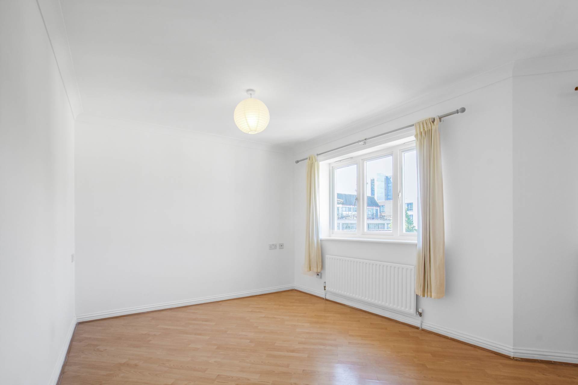Prince Edward Road, Hackney Wick, E9, Image 14