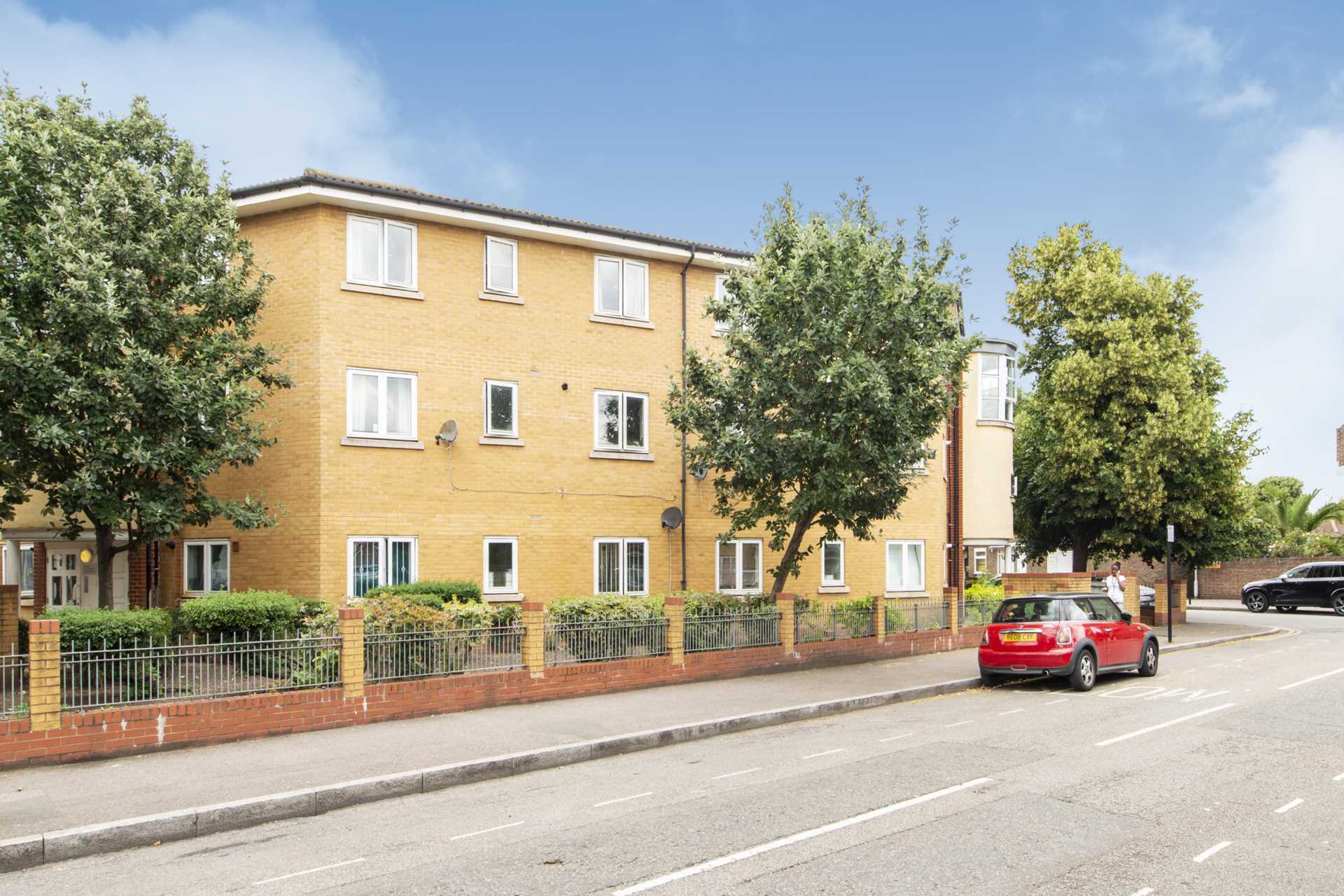 Prince Edward Road, Hackney Wick, E9, Image 9