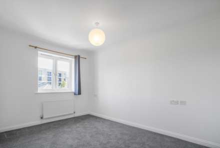 Prince Edward Road, Hackney Wick, E9, Image 4