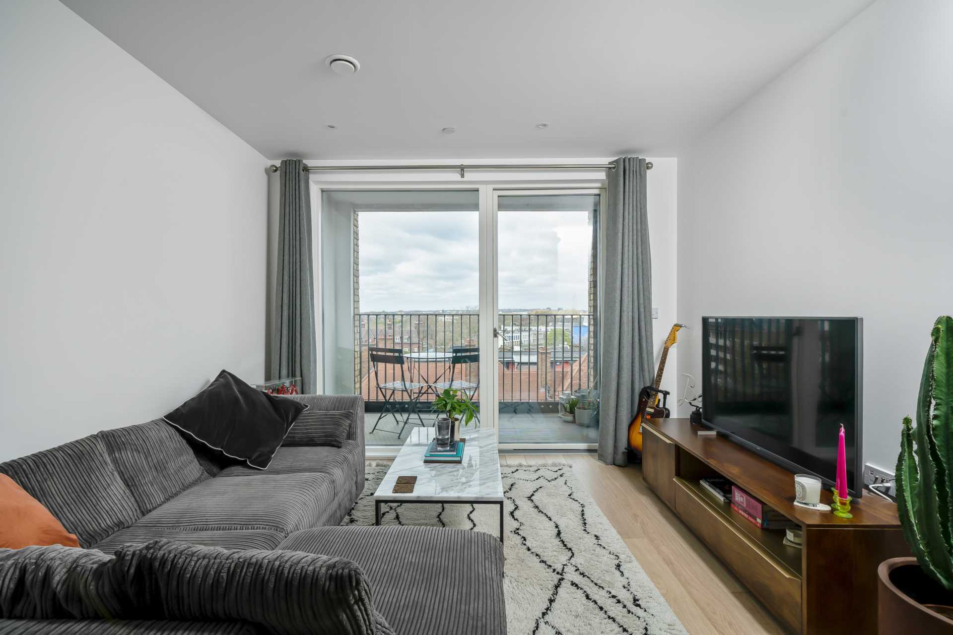 Atkins Square, Hackney, Image 9