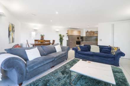 Arthaus, 205 Richmond Road, Hackney, E8, Image 12