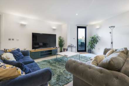 Arthaus, 205 Richmond Road, Hackney, E8, Image 2