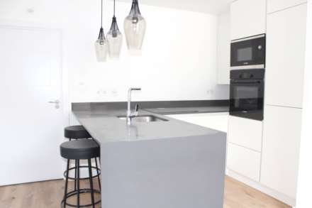 Property For Rent Brookfield Road, Hackney, London