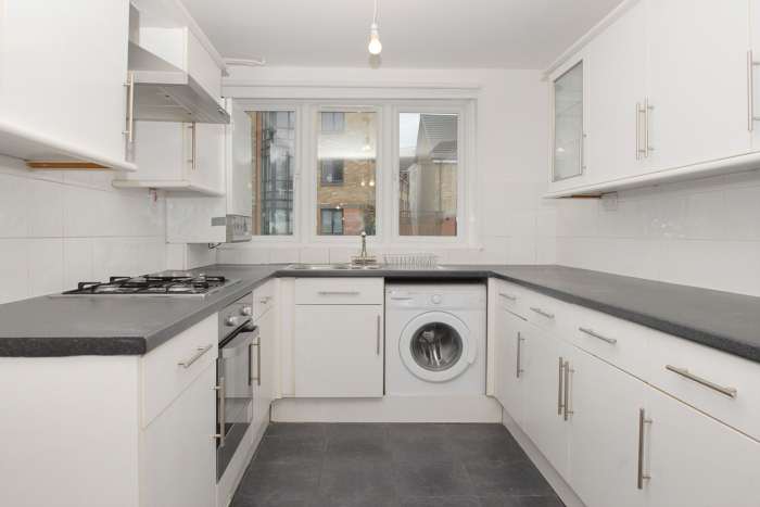Monteagle Way, Clapton, E5, Image 3