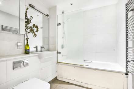 Mint Street, Bethnal Green E2, Image 15