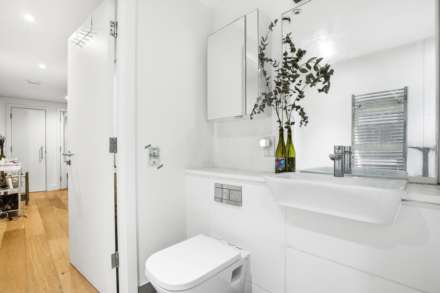 Mint Street, Bethnal Green E2, Image 16