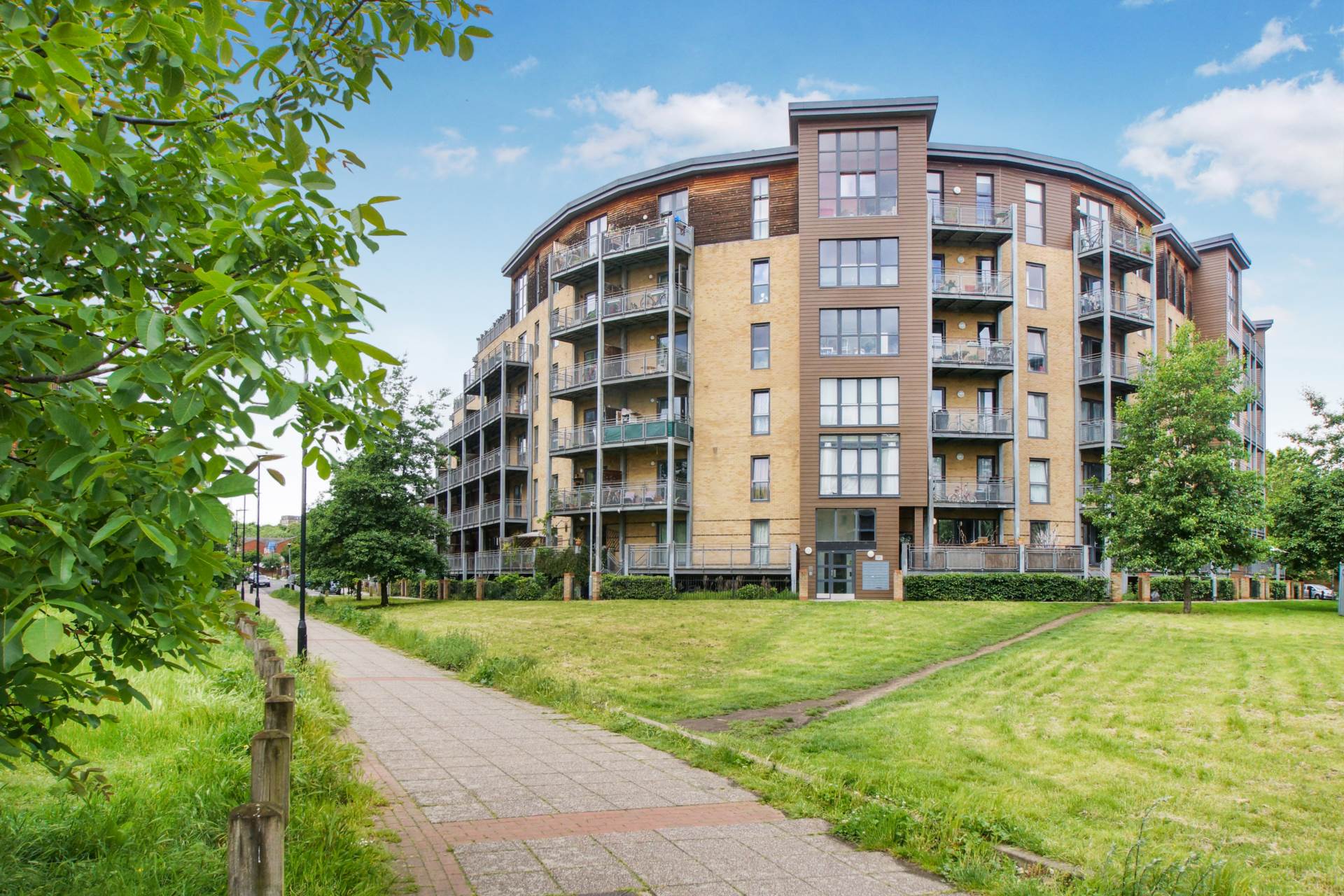 Limehouse Lodge, Clapton, Image 1