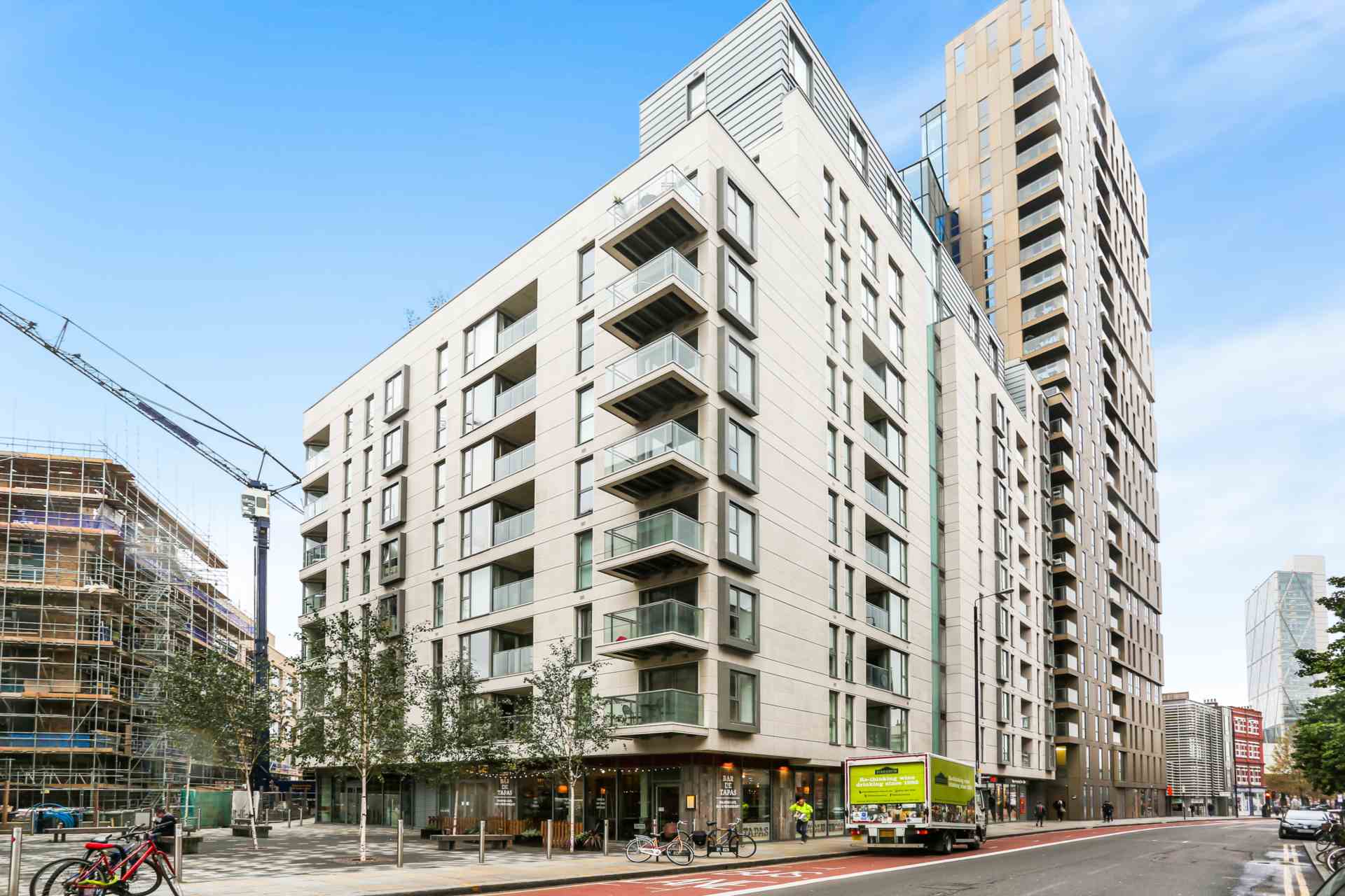 Courtyard Apartments, Avantgarde Place, Shoreditch, E1, Image 12