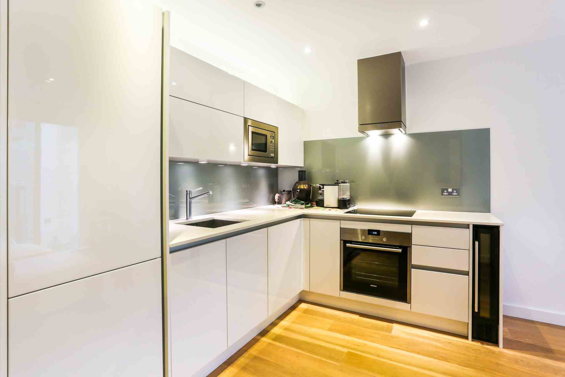 Courtyard Apartments, Avantgarde Place, Shoreditch, E1, Image 8