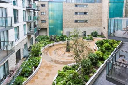 Courtyard Apartments, Avantgarde Place, Shoreditch, E1, Image 4