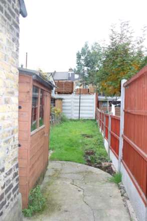 Newport Road, Leyton, Image 4