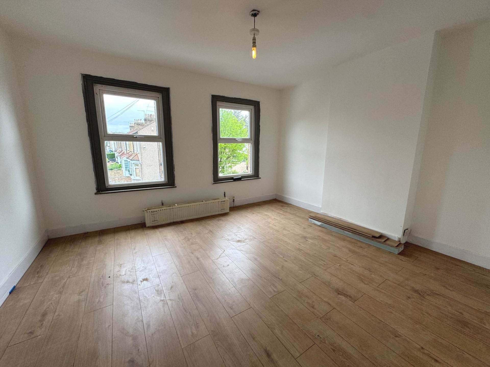 Railway Road, Waltham Cross, Image 7