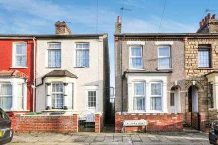 Railway Road, Waltham Cross, Image 11