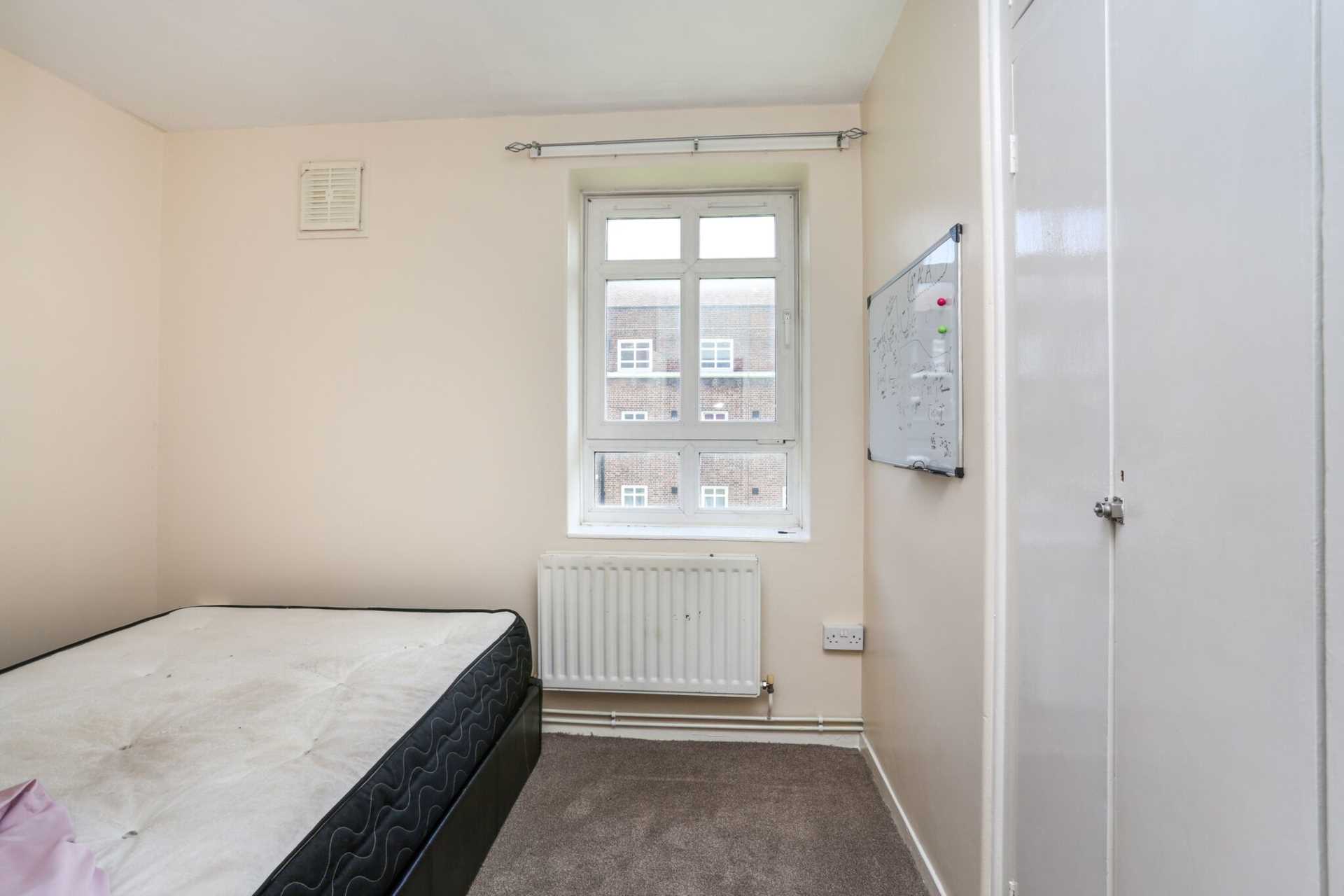 Retreat Place, Cressett House, Hackney, E9, Image 12