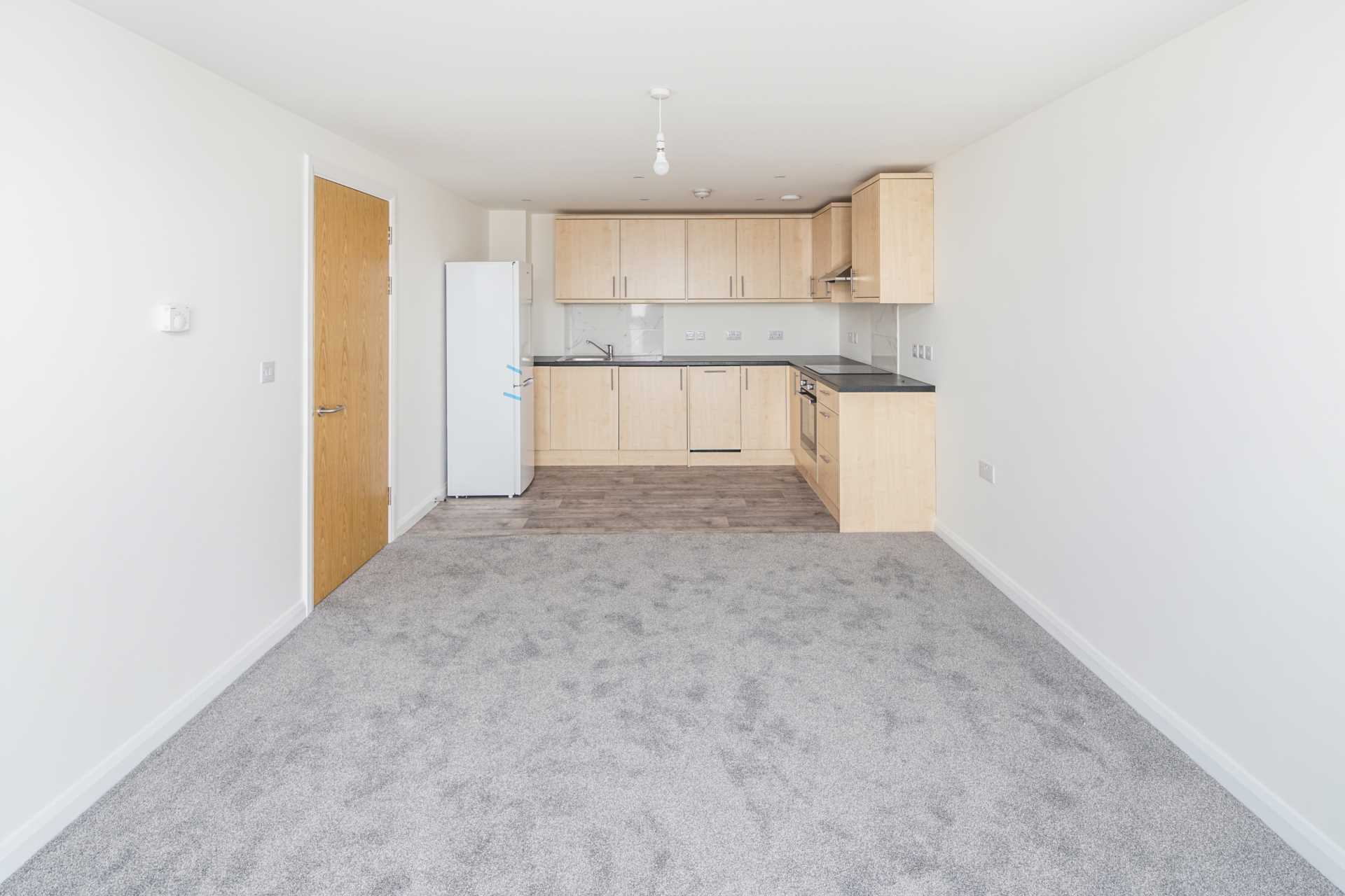 High Road, Ilford, Image 2