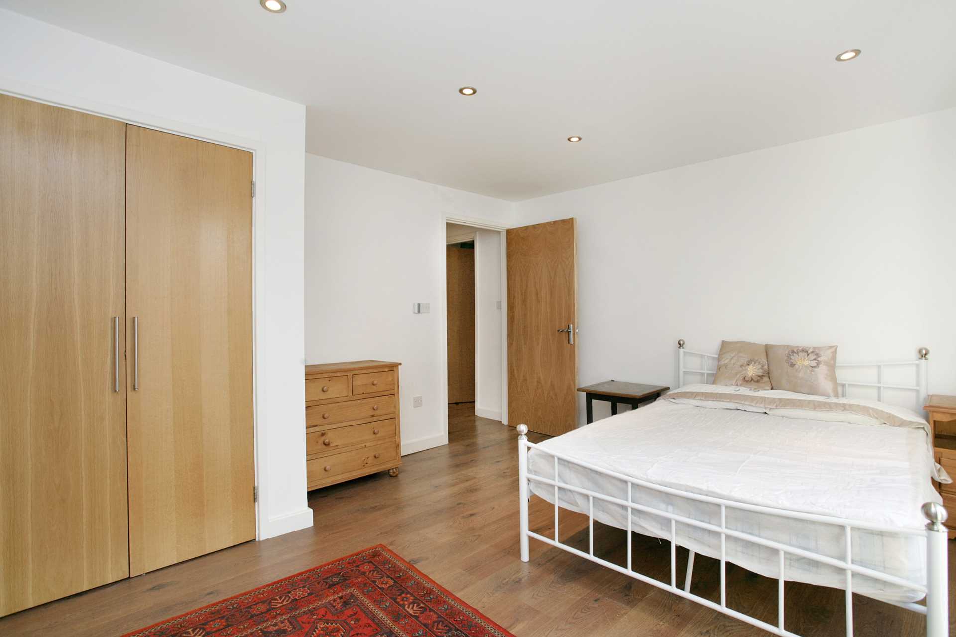 Spurstowe Terrace, Hackney, Image 7