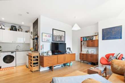 Clapton Square, Clapton, Image 16