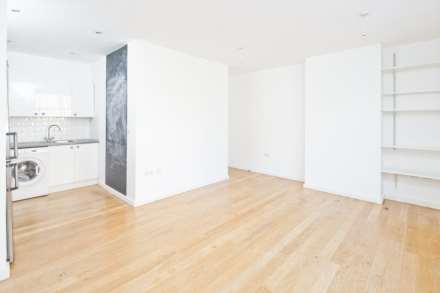 Clapton Square, Clapton, Image 2