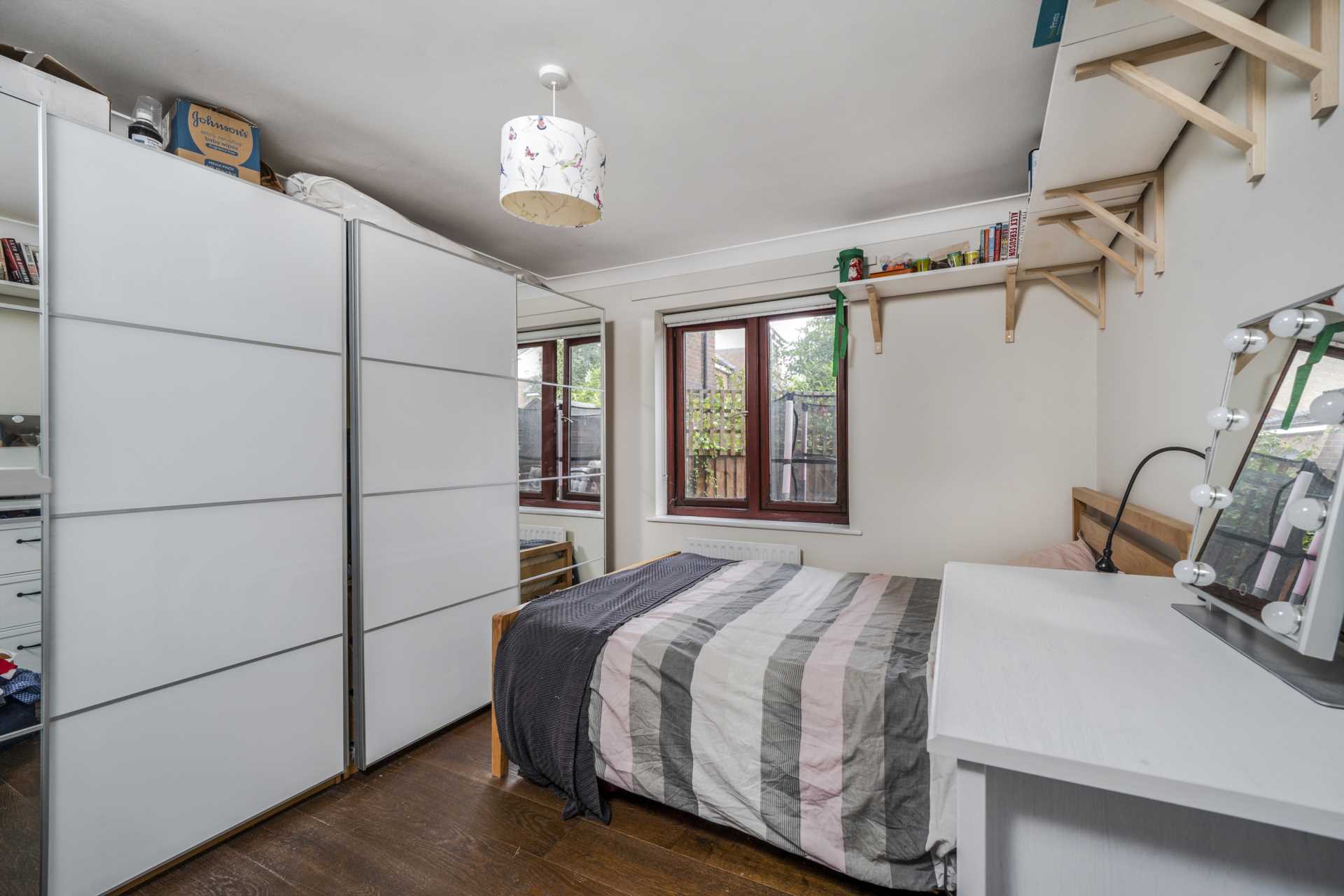 Midhurst Way, Clapton, Image 8