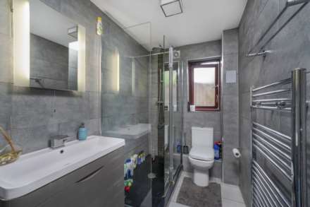 Midhurst Way, Clapton, Image 6