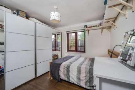 Midhurst Way, Clapton, Image 8